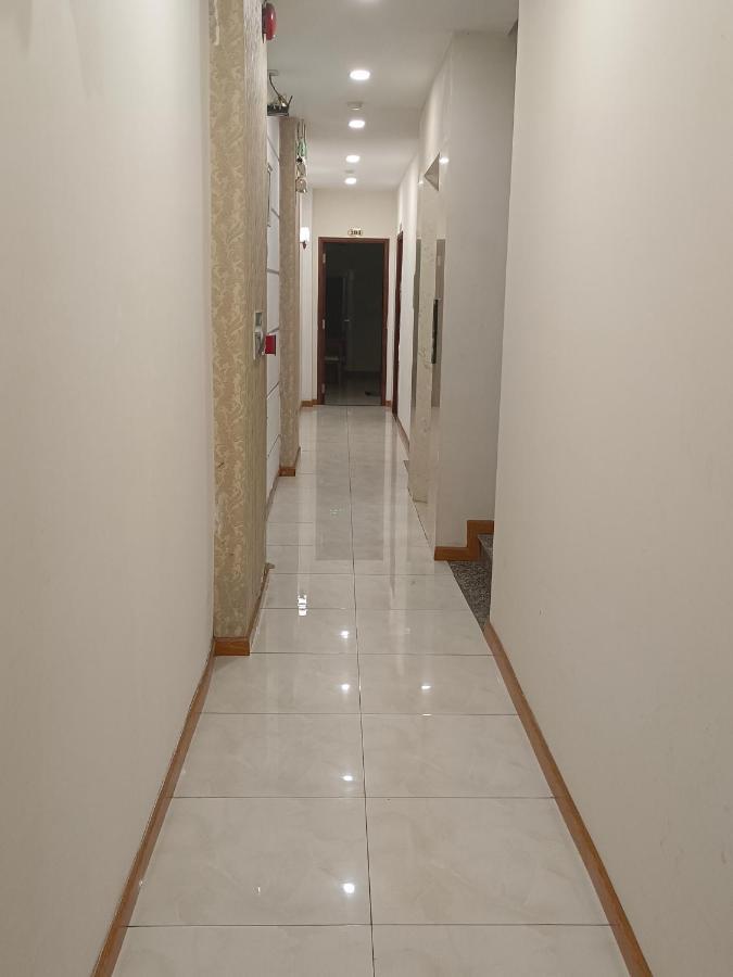 Nhu Y Hotel Хошимин Экстерьер фото