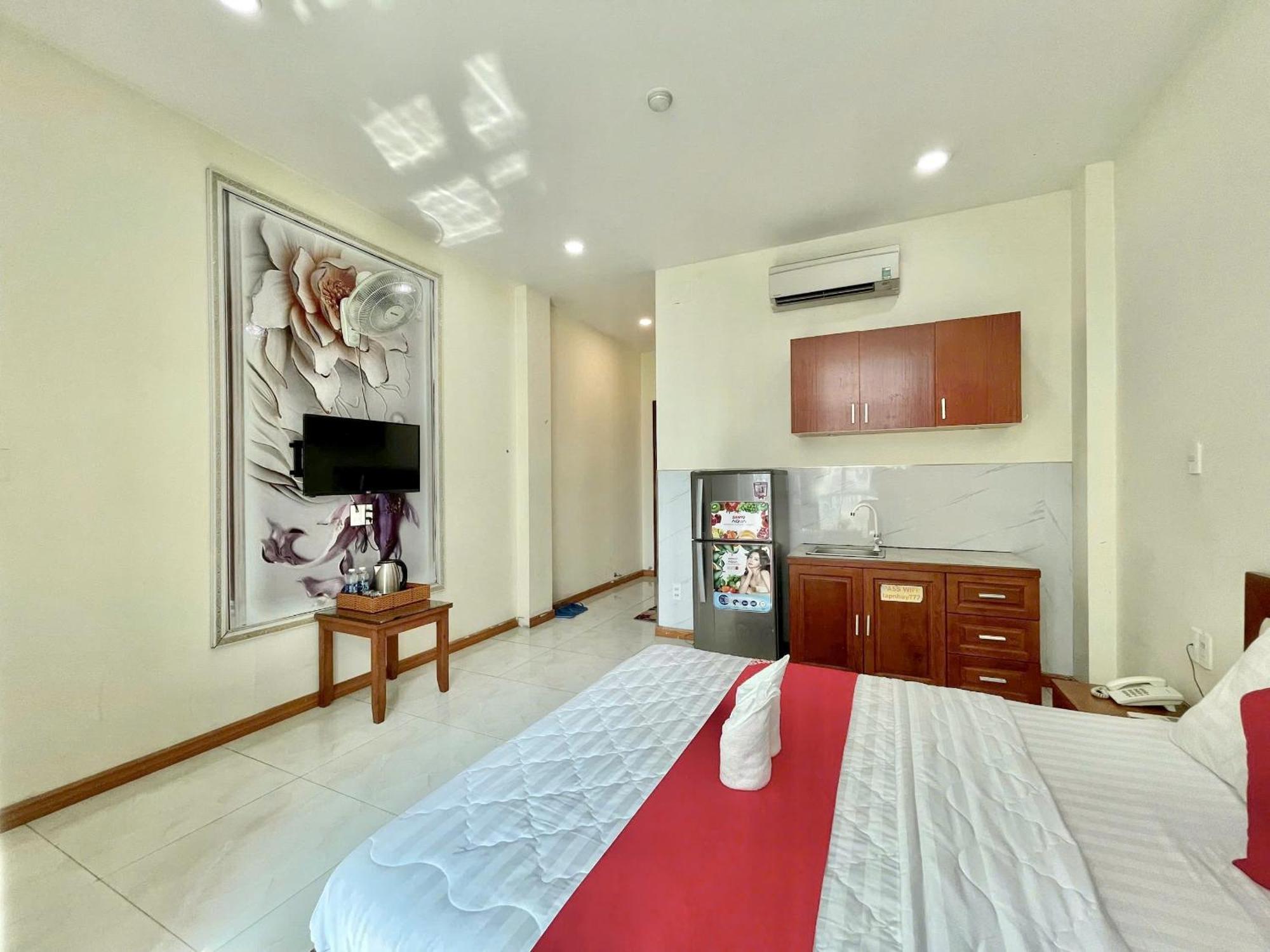 Nhu Y Hotel Хошимин Экстерьер фото